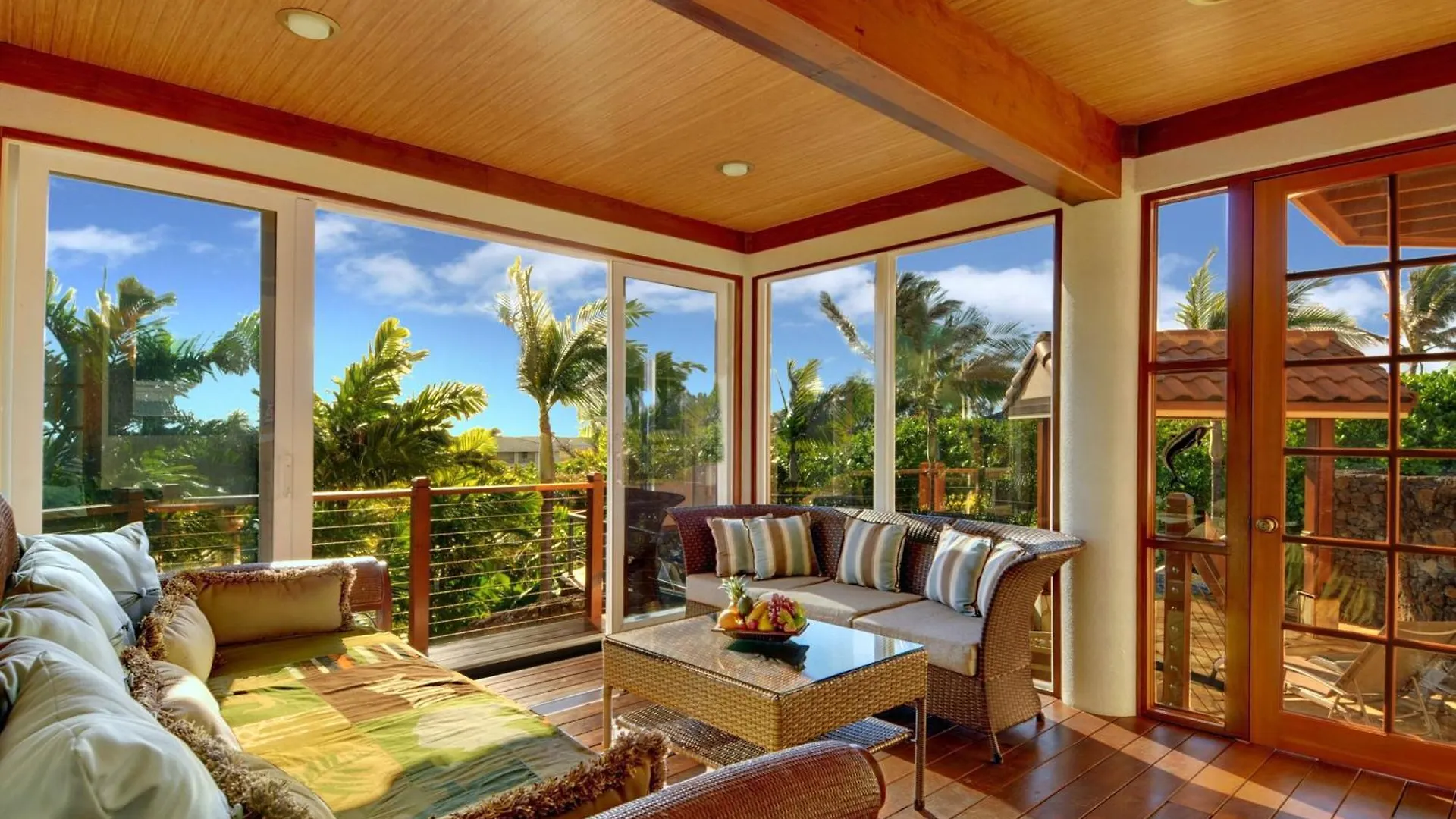 בית נופש Koloa Ocean View, Beautiful Sunrise, Private Pool, Walk To Beaches ארצות הברית