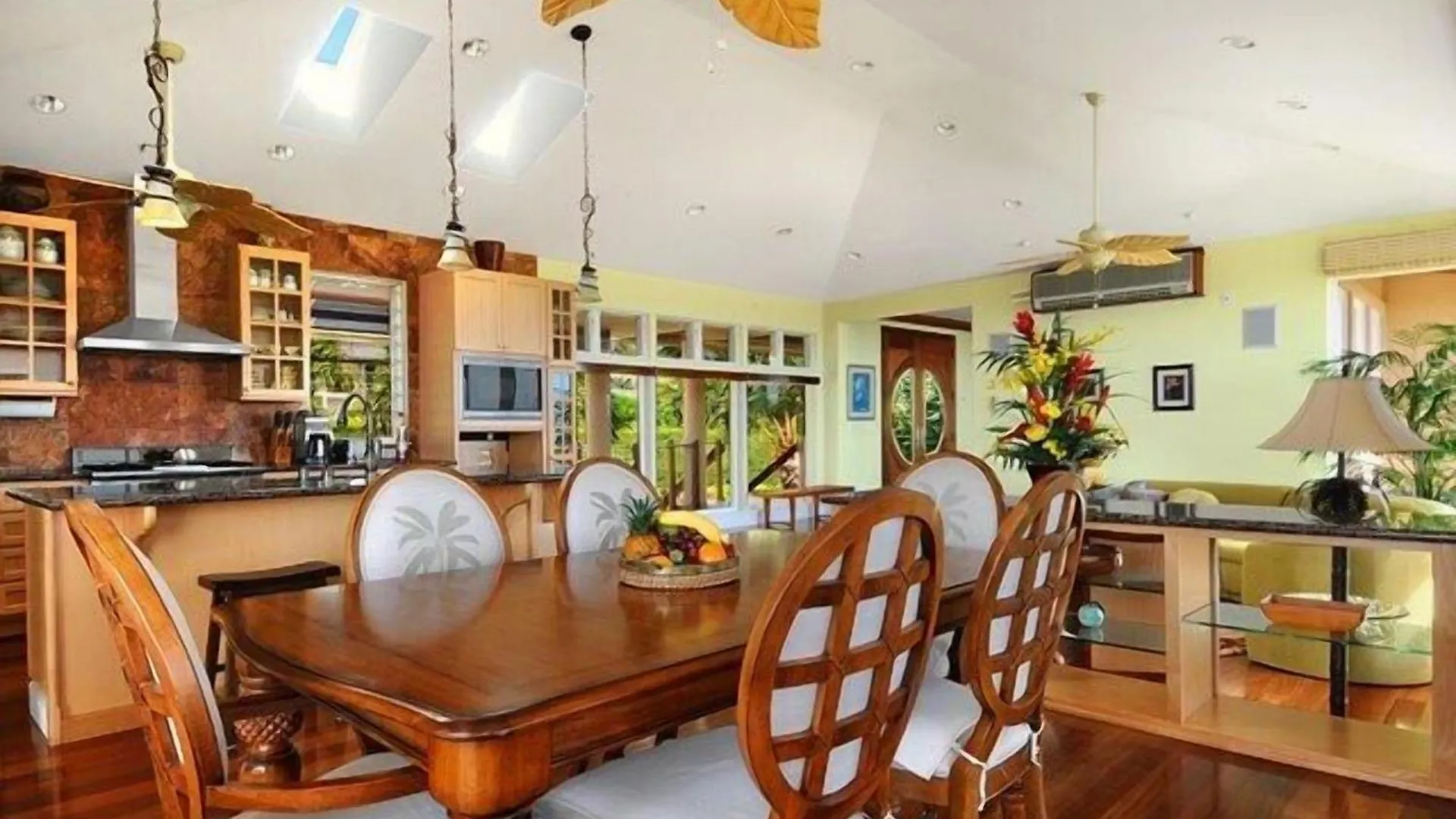 Koloa Ocean View, Beautiful Sunrise, Private Pool, Walk To Beaches