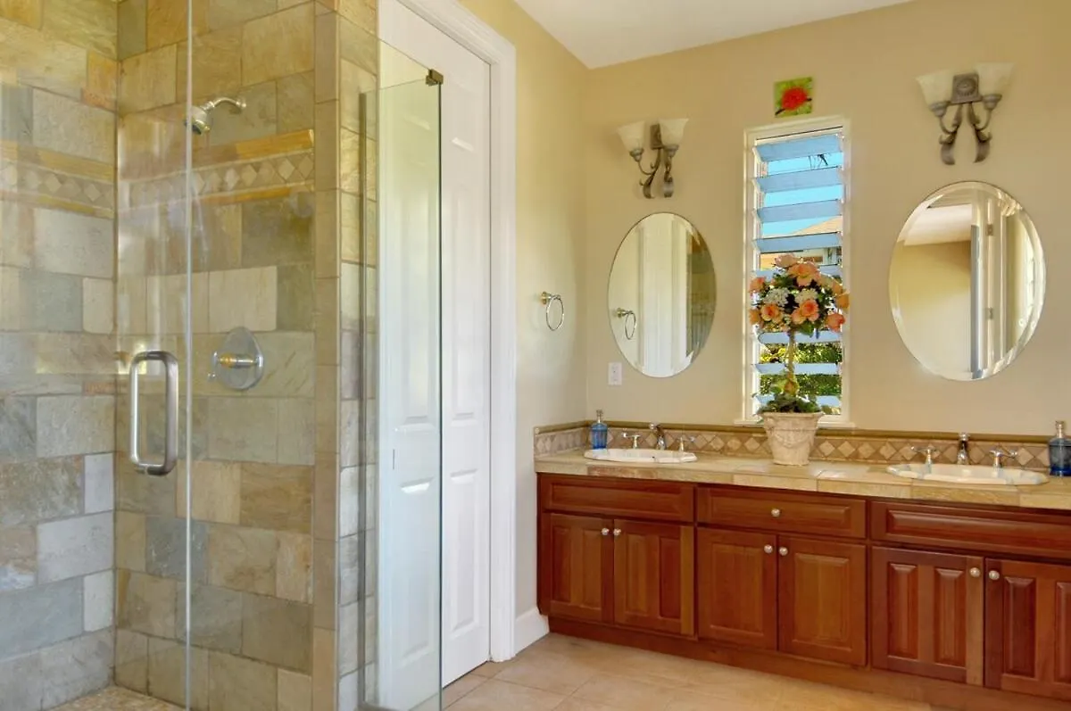 Holiday home Ocean View, Beautiful Sunrise, Private Pool, Walk To Beaches Koloa
